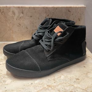 Tom’s Womens Suede high tops